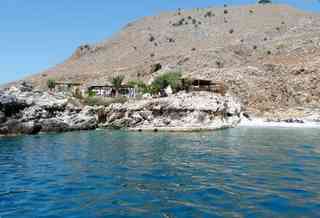 7-enjoy-a-meal-wine-beer-or-just-water-on-the-rock-you-can-reach-your-car-by-boat-or-keep-walking-thumb