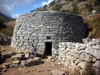 1-the-traditional-shepards-domicile-on-the-cretan-mountains-thumb