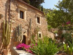 milipotamos monasteries