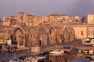 1-the-venetian-port-thumb